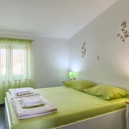 Apartments Ines Pula Exterior foto