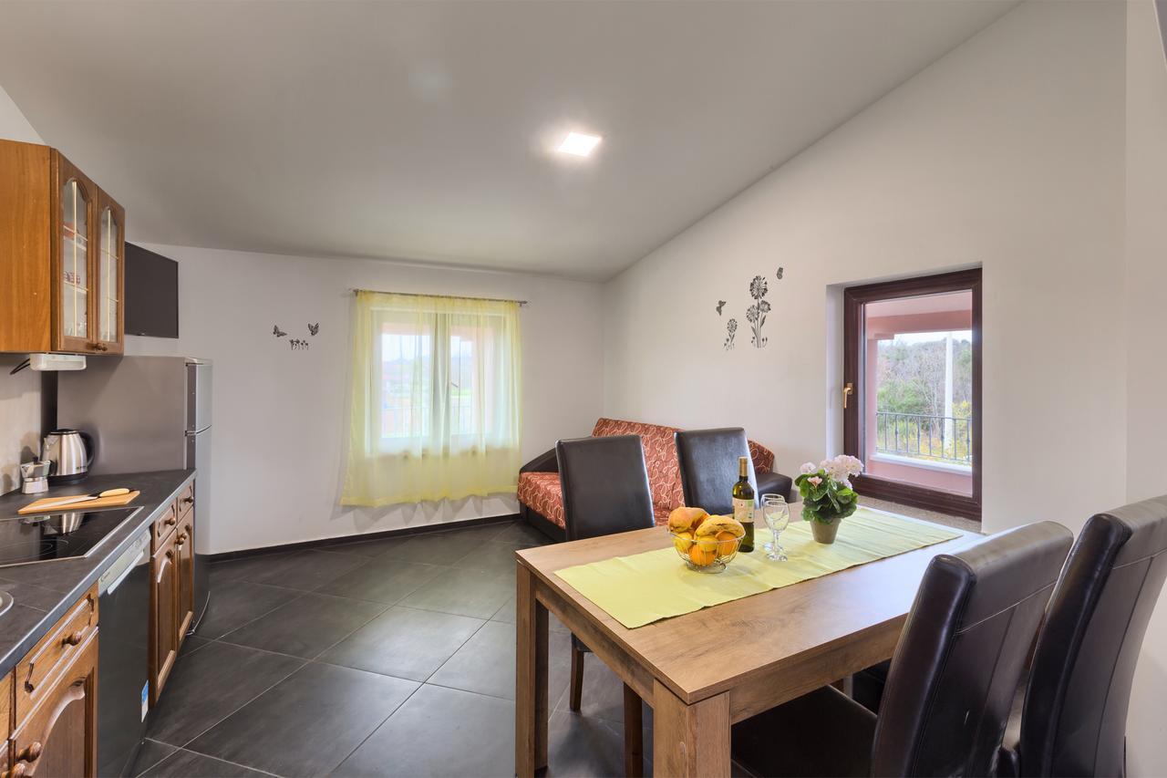 Apartment Ines *